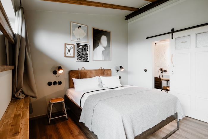 thh_05.06_-10 (1) thh_05.06_-10 (1)